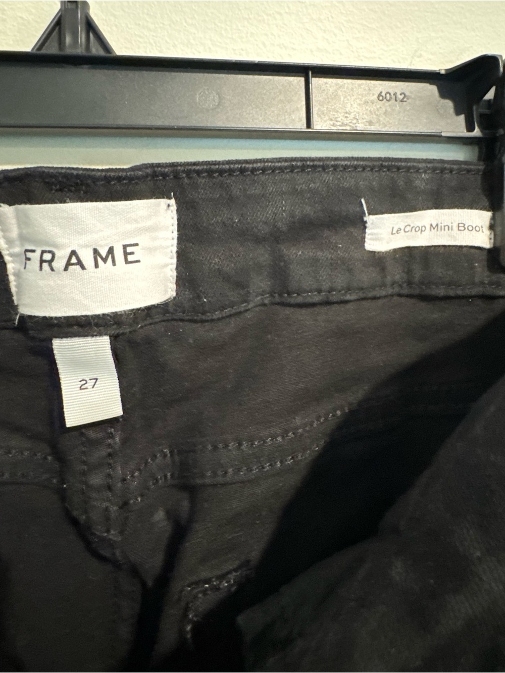 Frame Women’s Black Le Crop Mini Boot Cut Jeans - Like New Size 27 - Picture 3 of 3